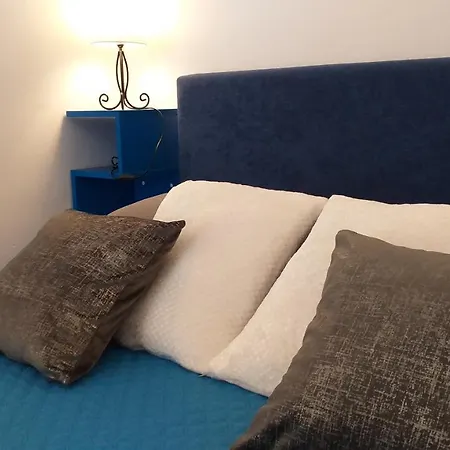 Guest house Art Amphora Studio And 3*