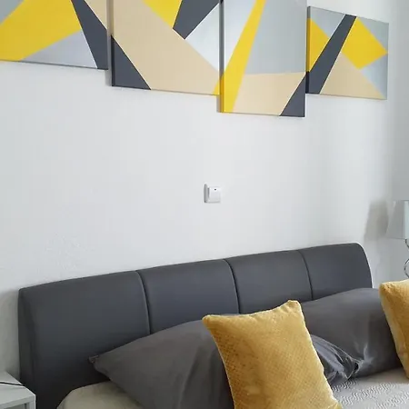 Guest house Art Amphora Studio And 3*